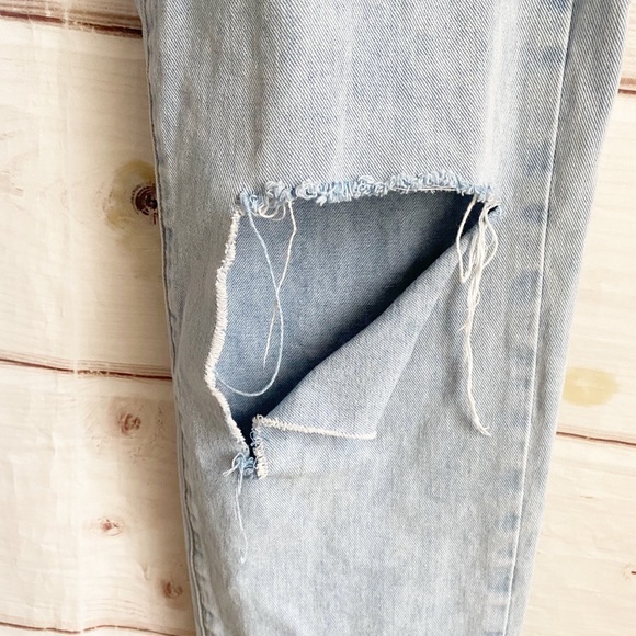 Shein High Waist Distressed Jeans - Picture 3 of 5